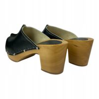 8110db6b28deb71e26d0af5e0de13bab